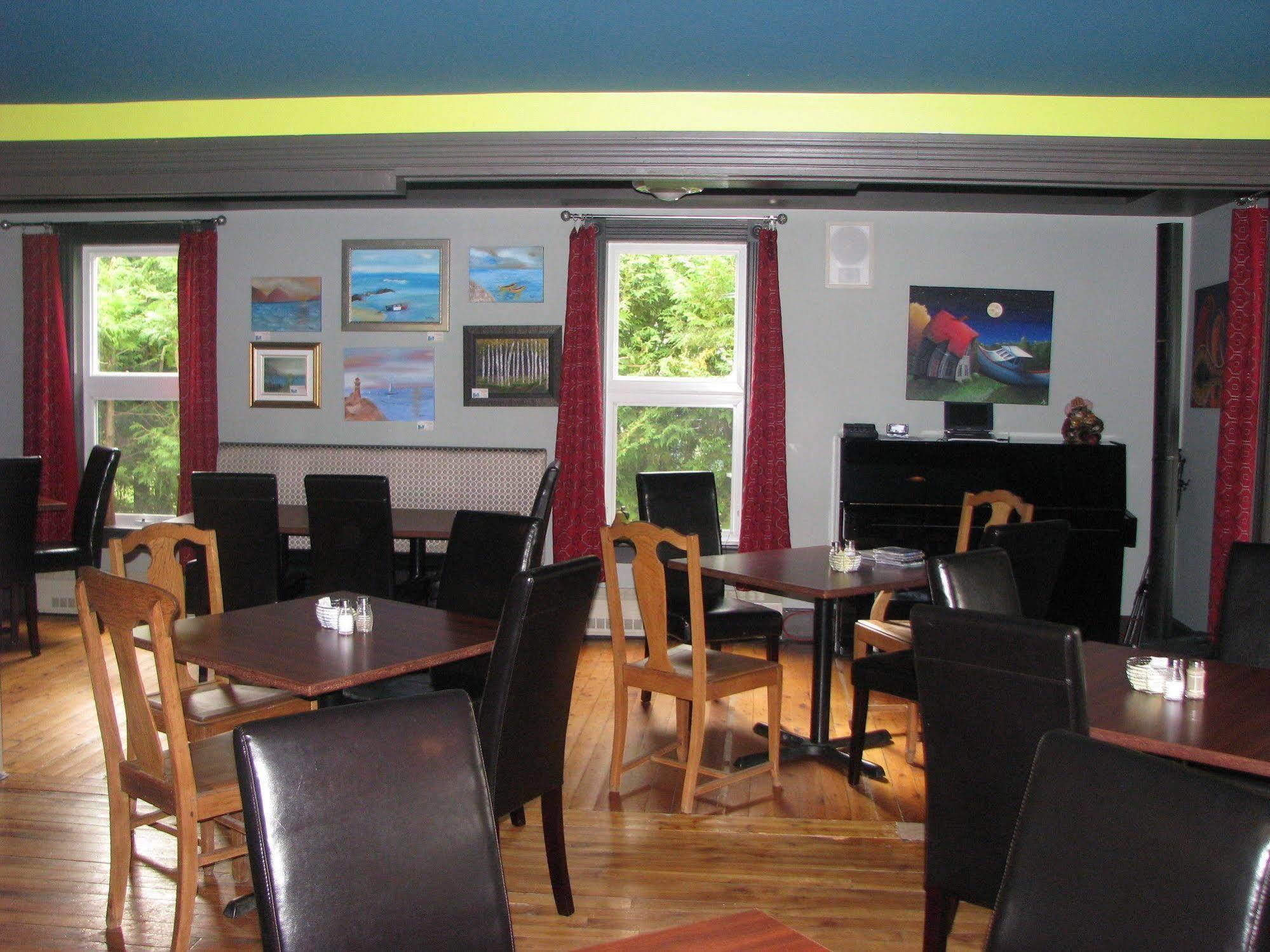 Auberge D'Anjou-Cocooning Cafe Petit Rocher Luaran gambar